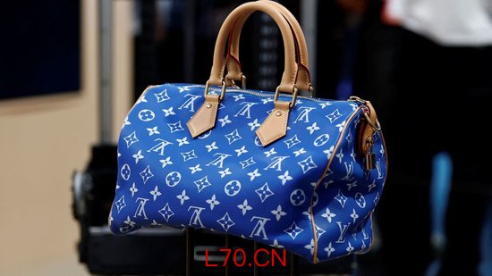 中东冲突致奢侈品复苏暂停，LVMH销售额不及预期